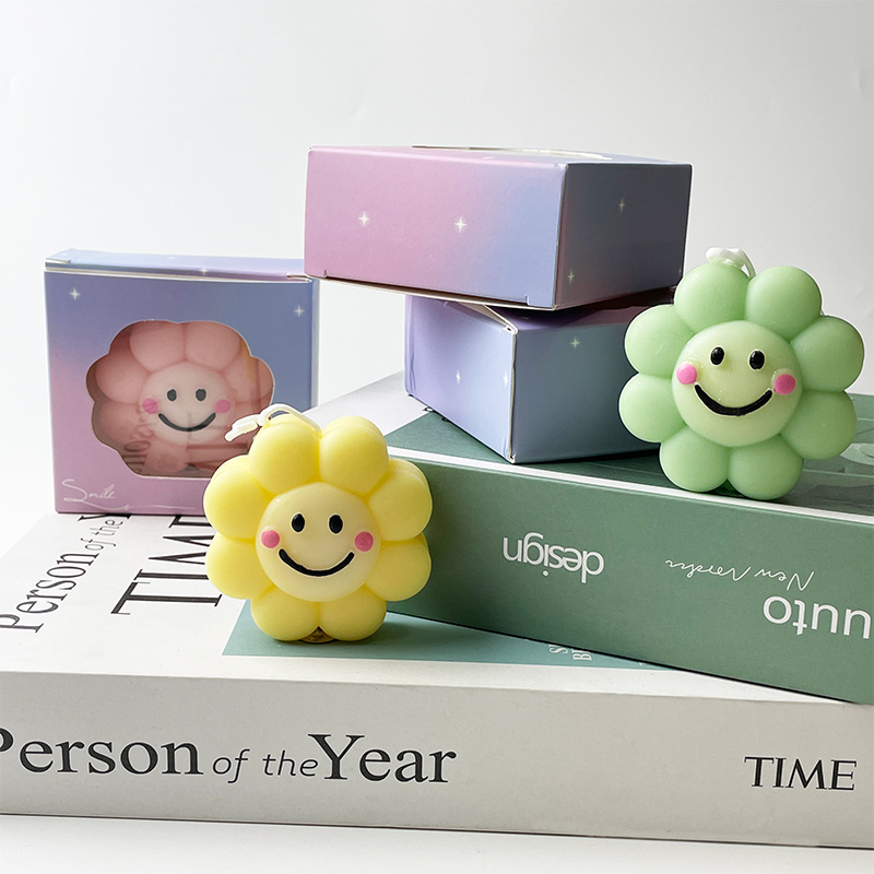 Sonnenblumenförmige süße Duftkerze mit Säulen, reines natürliches Sojawachs