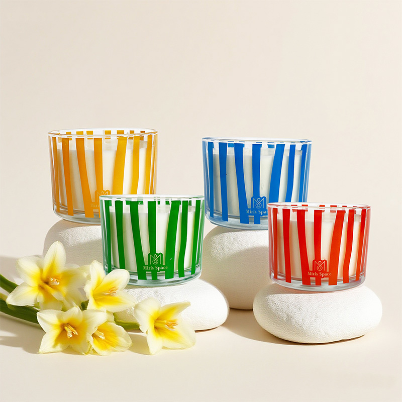 Duftkerze mit bunten Streifen für den Heimgebrauch, langanhaltender Duft für den Innenbereich, natürliches Sojawachs